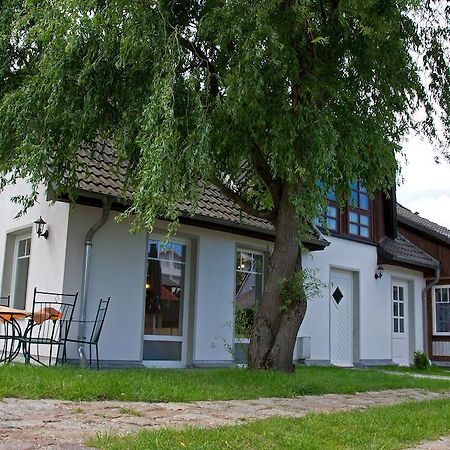 Haus Friedrich-Goehren Appartement Buitenkant foto