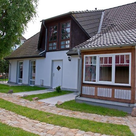 Haus Friedrich-Goehren Appartement Buitenkant foto